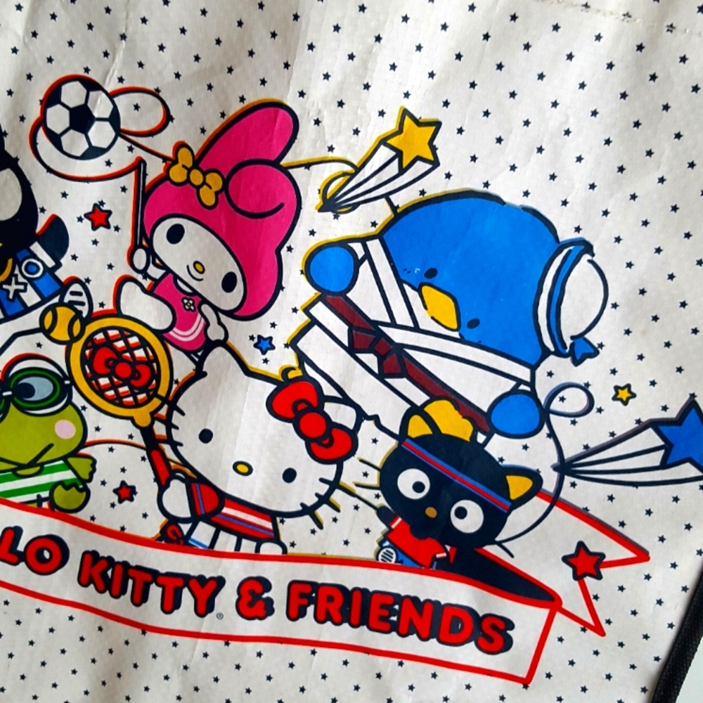 Large Hello Kitty World MarketTote - Picture 4 of 7